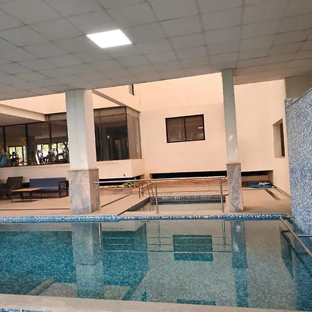 Hotel O Local Square Manyata